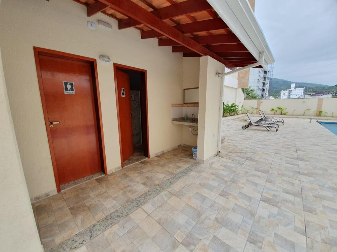 Lindo Apto Com 3 Quartos, Apenas 1 Quadra Da Praia Das Toninhas Apartment Ubatuba Exterior photo